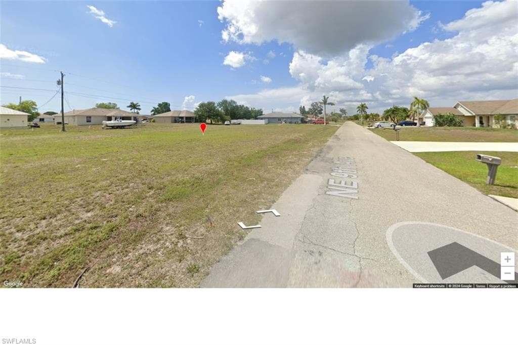 2120 NE 9th AVE CAPE CORAL, FL 33909