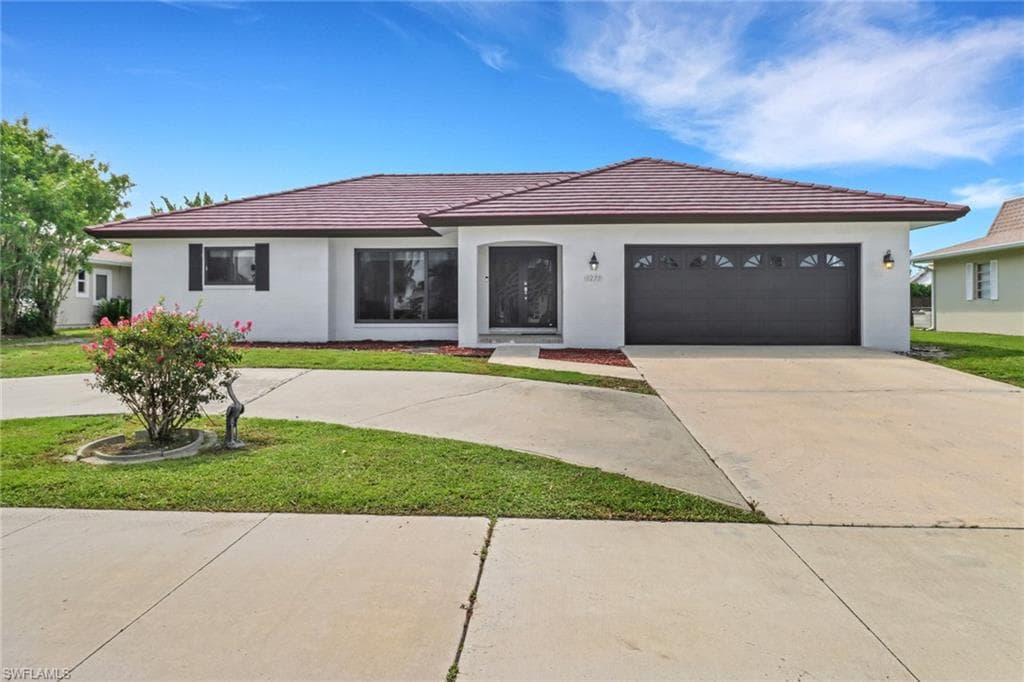 1275 N Collier BLVD MARCO ISLAND, FL 34145