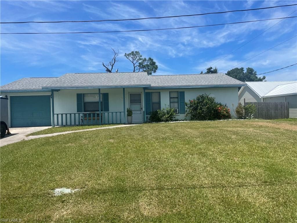 9074 Belgrade TER ENGLEWOOD, FL 34224