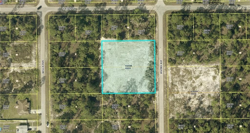 1221 Irving AVE LEHIGH ACRES, FL 33972