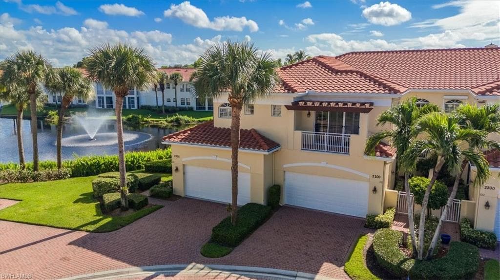 2200 L Ambiance CIR 201 NAPLES, FL 34108