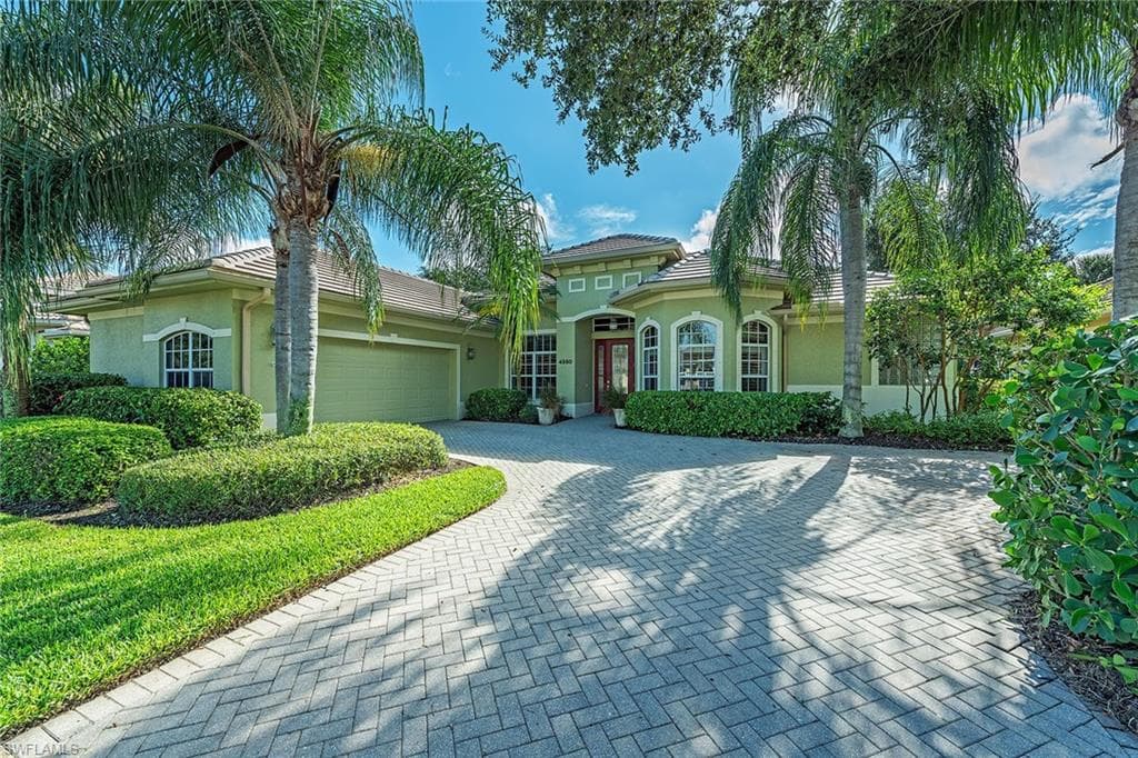 4980 Rustic Oaks CIR NAPLES, FL 34105
