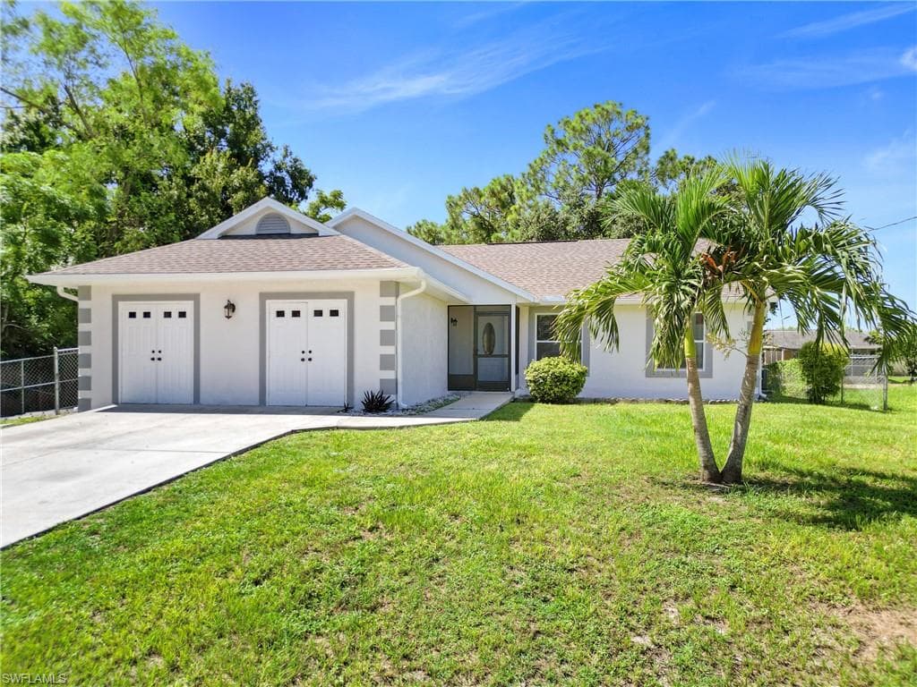 3505 4th ST W LEHIGH ACRES, FL 33971