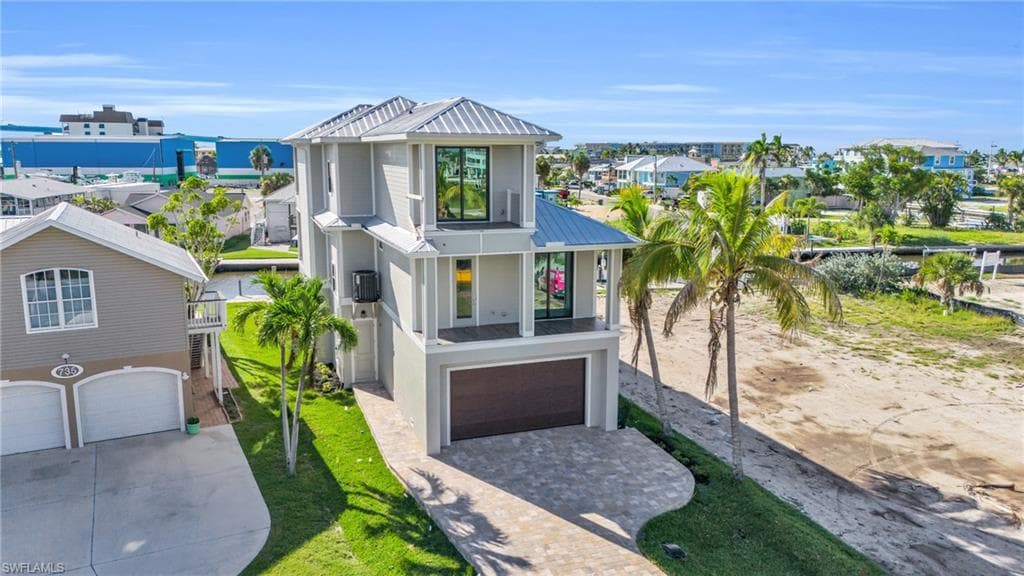 745 Matanzas CT FORT MYERS BEACH, FL 33931