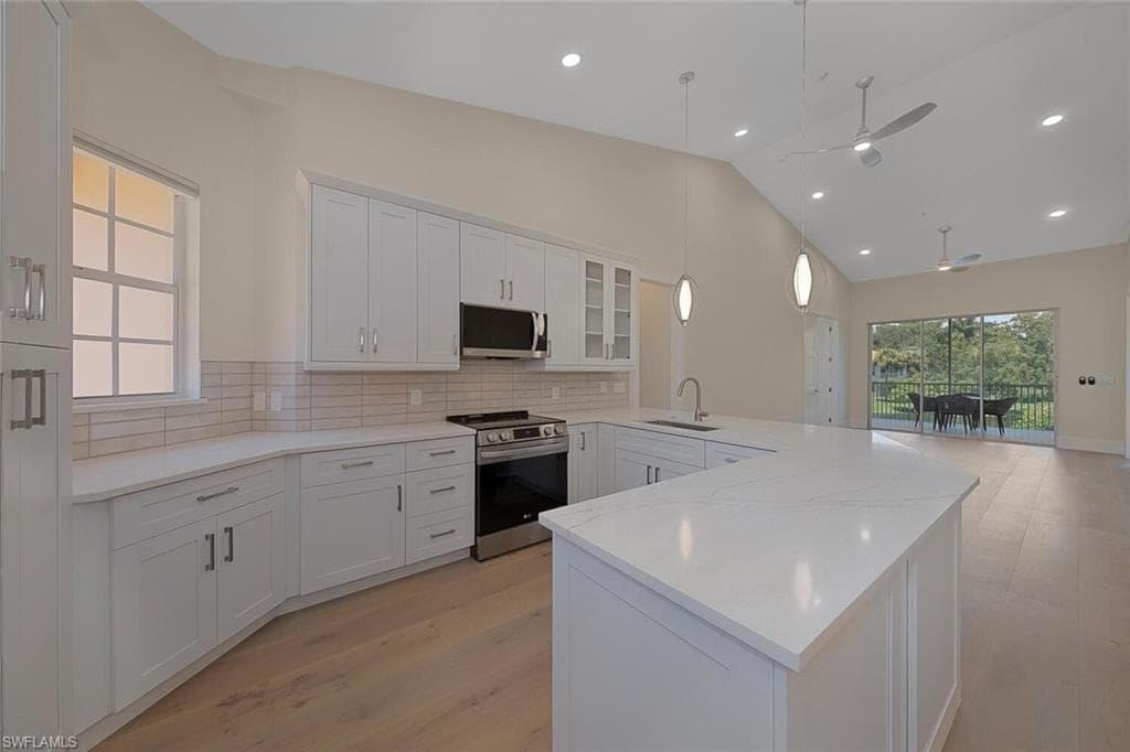 1229 Egrets LNDG 202 NAPLES, FL 34108