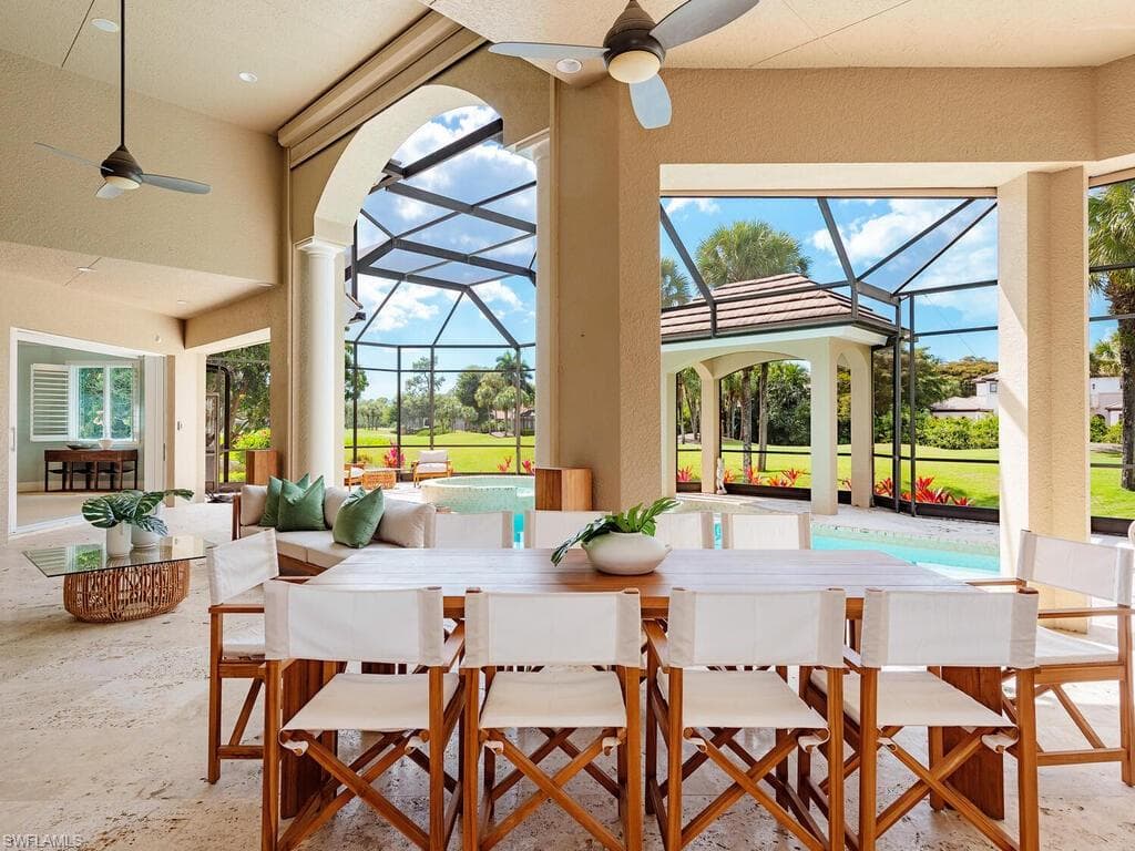 2835 SILVERLEAF LN NAPLES, FL 34105