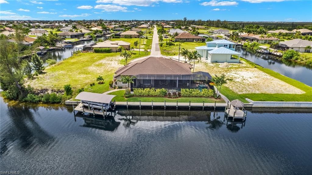 920 NW 39th AVE CAPE CORAL, FL 33993