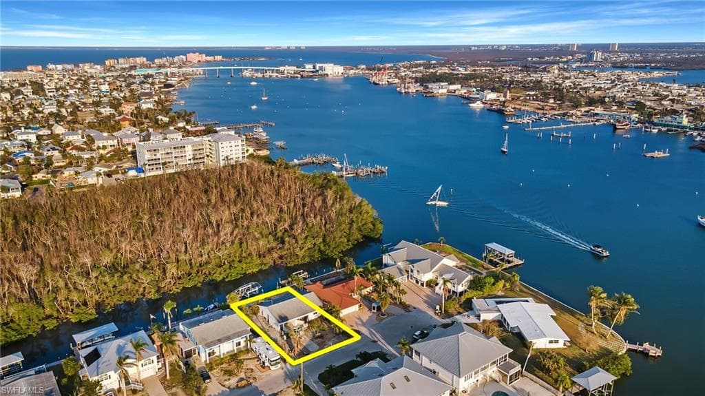 265 Tropical Shore WAY FORT MYERS BEACH, FL 33931