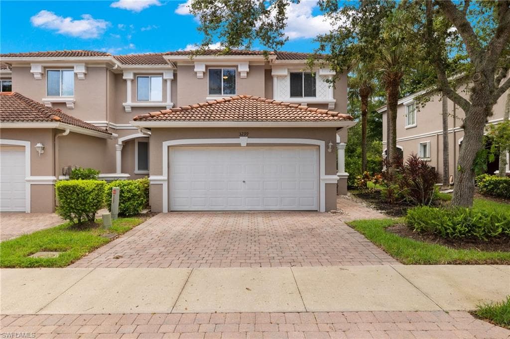 3299 Antica ST FORT MYERS, FL 33905