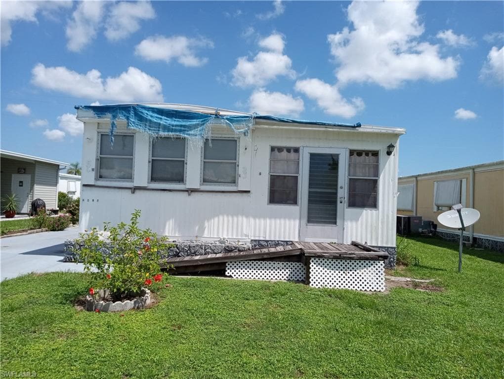 2826 Indianwood DR NORTH FORT MYERS, FL 33917