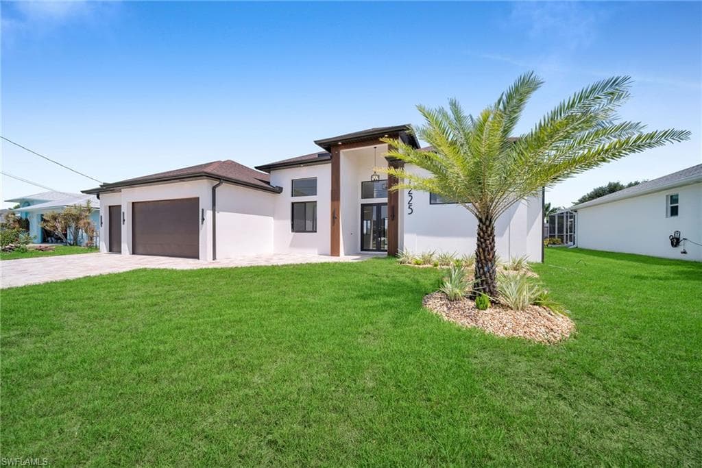 1225 SW 24th ST CAPE CORAL, FL 33991