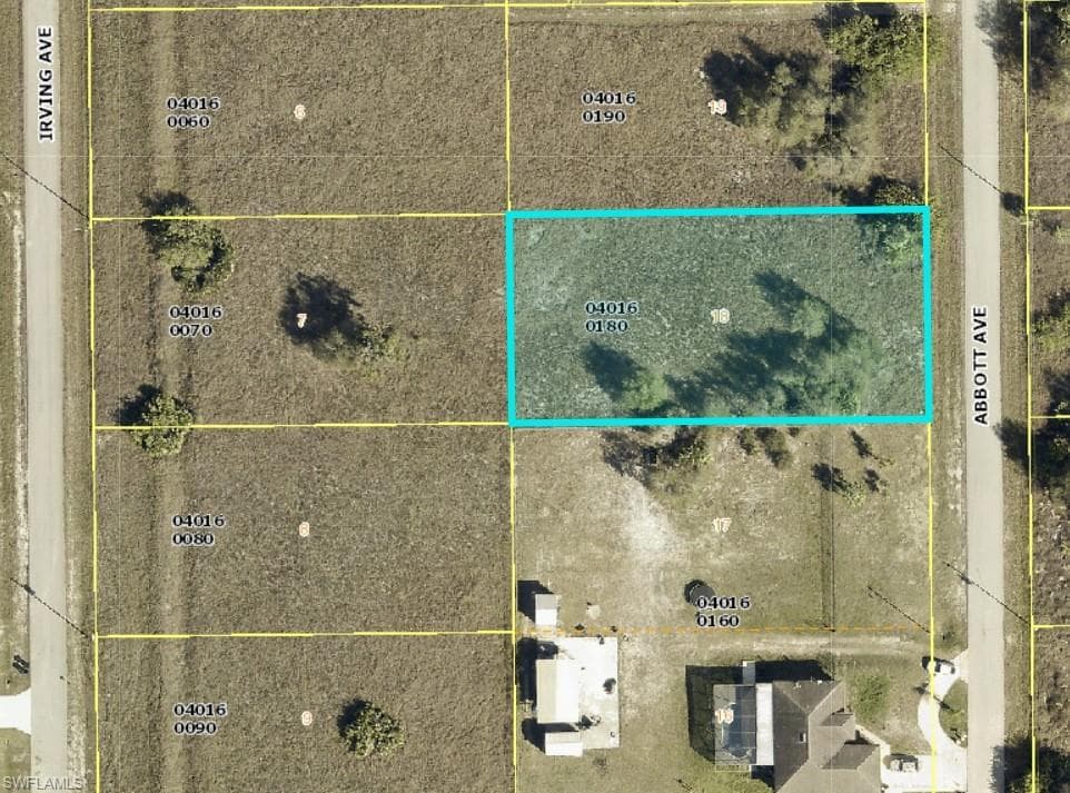 1711 Abbott AVE LEHIGH ACRES, FL 33972