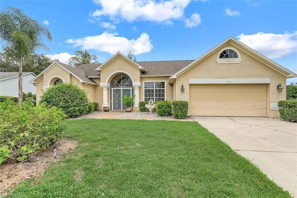 7786 Scarlet CT NAPLES, FL 34104