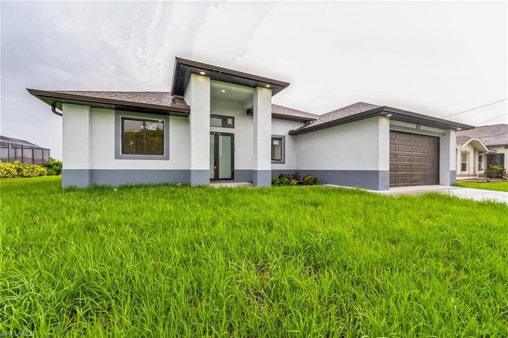 312 15th ST CAPE CORAL, FL 33991