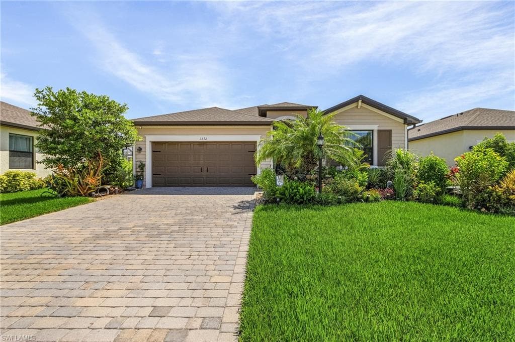 3372 Brozas CT FORT MYERS, FL 33905