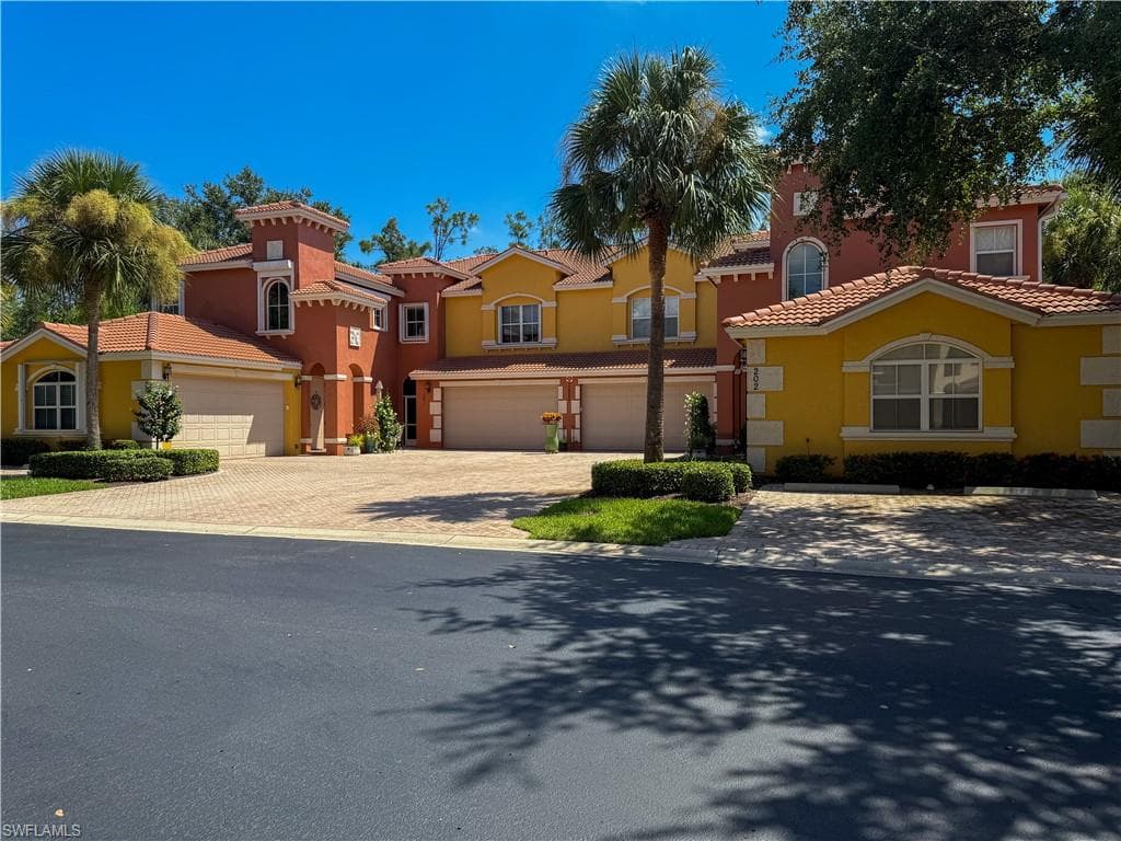 12089 Lucca ST 101 FORT MYERS, FL 33966