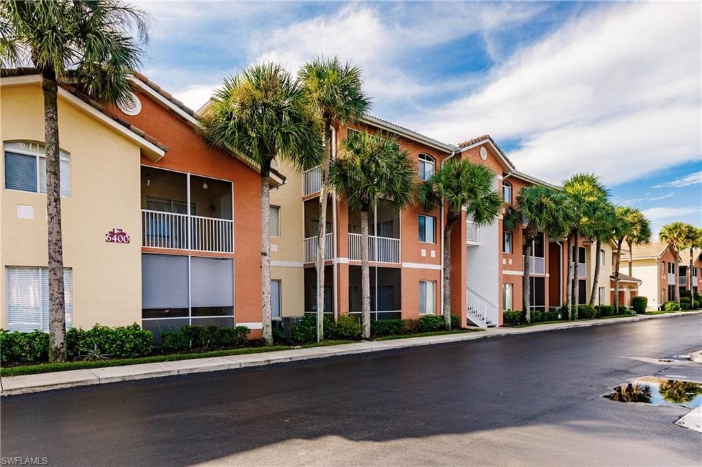 6400 Aragon WAY 206 FORT MYERS, FL 33966
