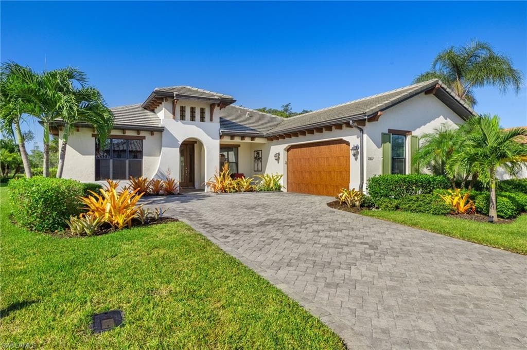 11907 White Stone DR FORT MYERS, FL 33913