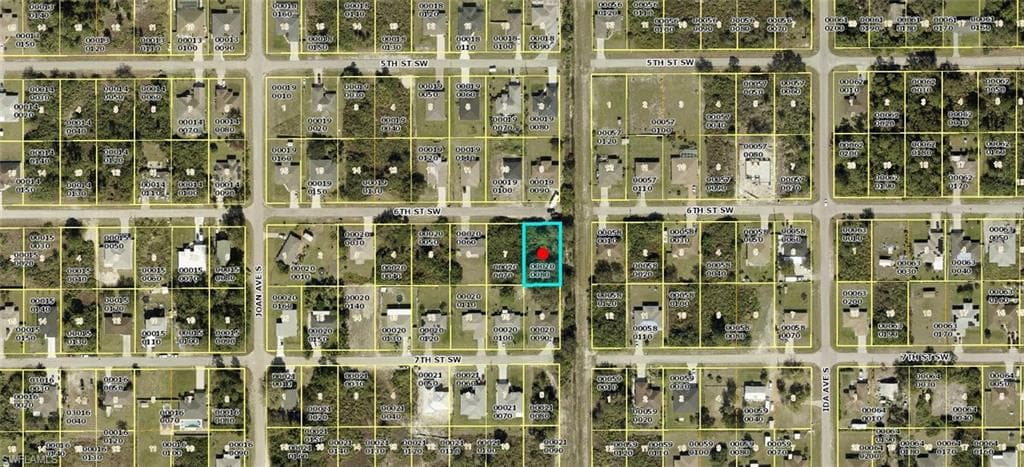 2915 6th ST SW LEHIGH ACRES, FL 33976