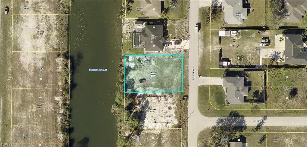 2902 NE 6th AVE CAPE CORAL, FL 33909