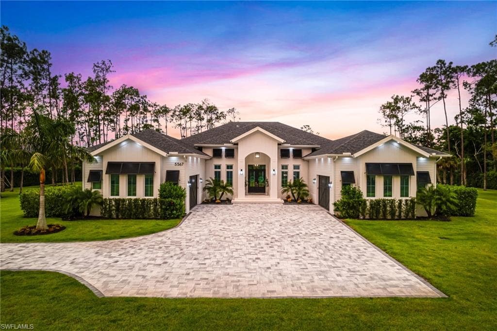 5567 Tamarind Ridge DR NAPLES, FL 34119