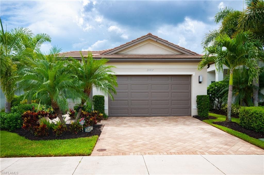28457 Capraia DR BONITA SPRINGS, FL 34135