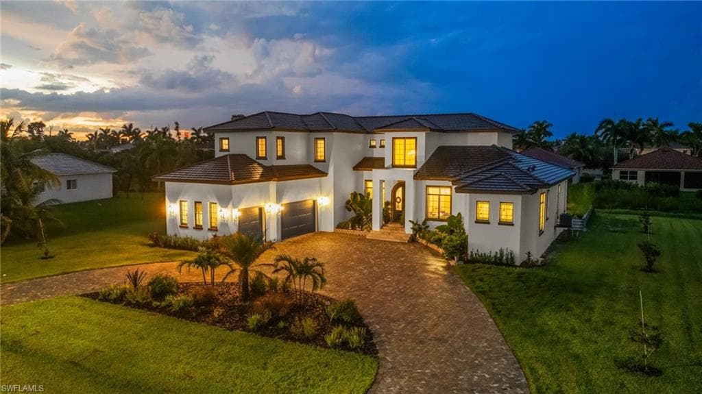 8600 Belle Meade DR FORT MYERS, FL 33908