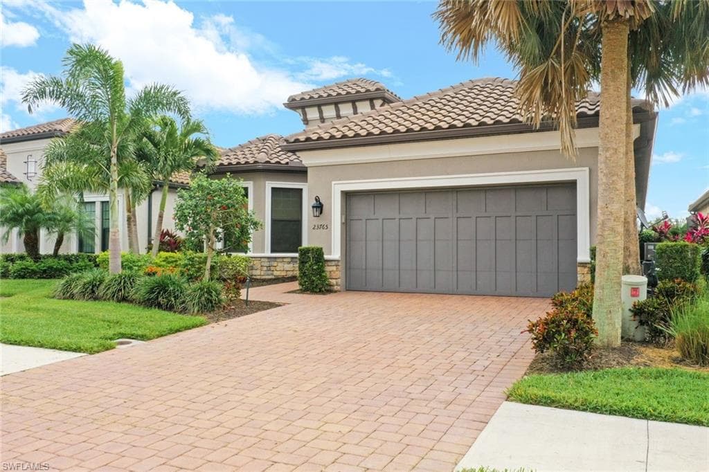23765 Pebble Pointe LN ESTERO, FL 34135