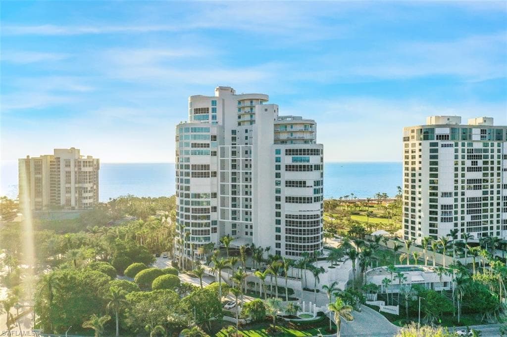 4151 Gulf Shore BLVD N 1702 NAPLES, FL 34103