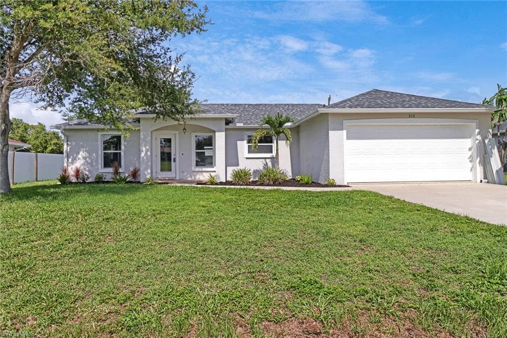 313 NE 19th AVE CAPE CORAL, FL 33909