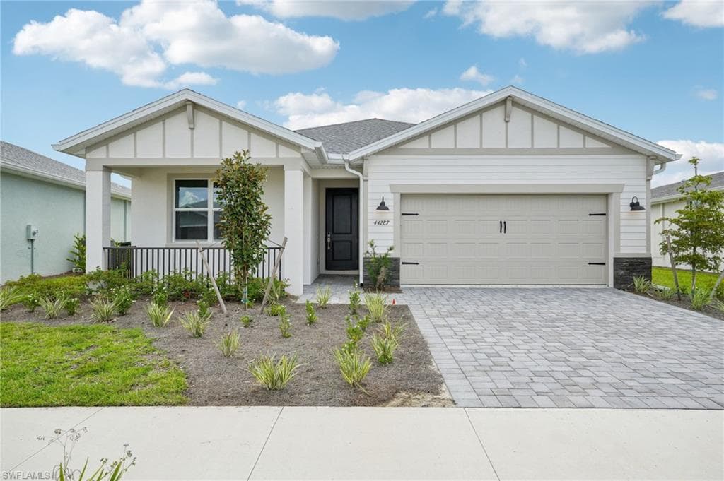 44287 Frontier DR PUNTA GORDA, FL 33982