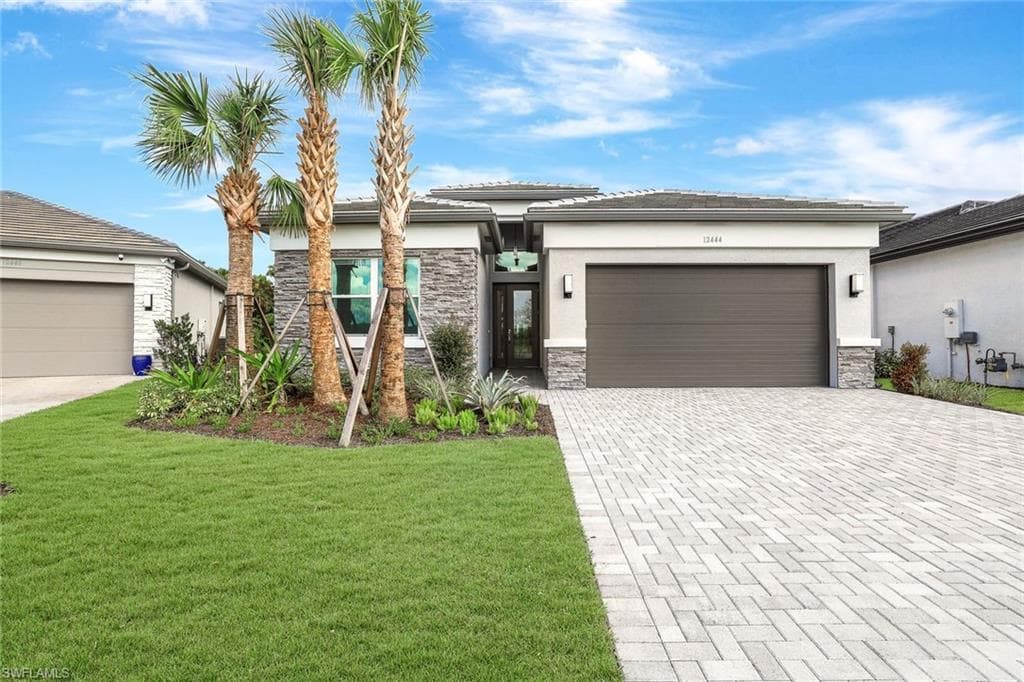12444 Violet WAY NAPLES, FL 34120