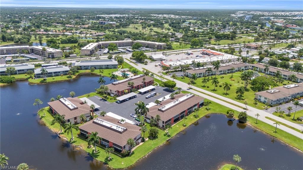 344 Charlemagne BLVD F105 NAPLES, FL 34112
