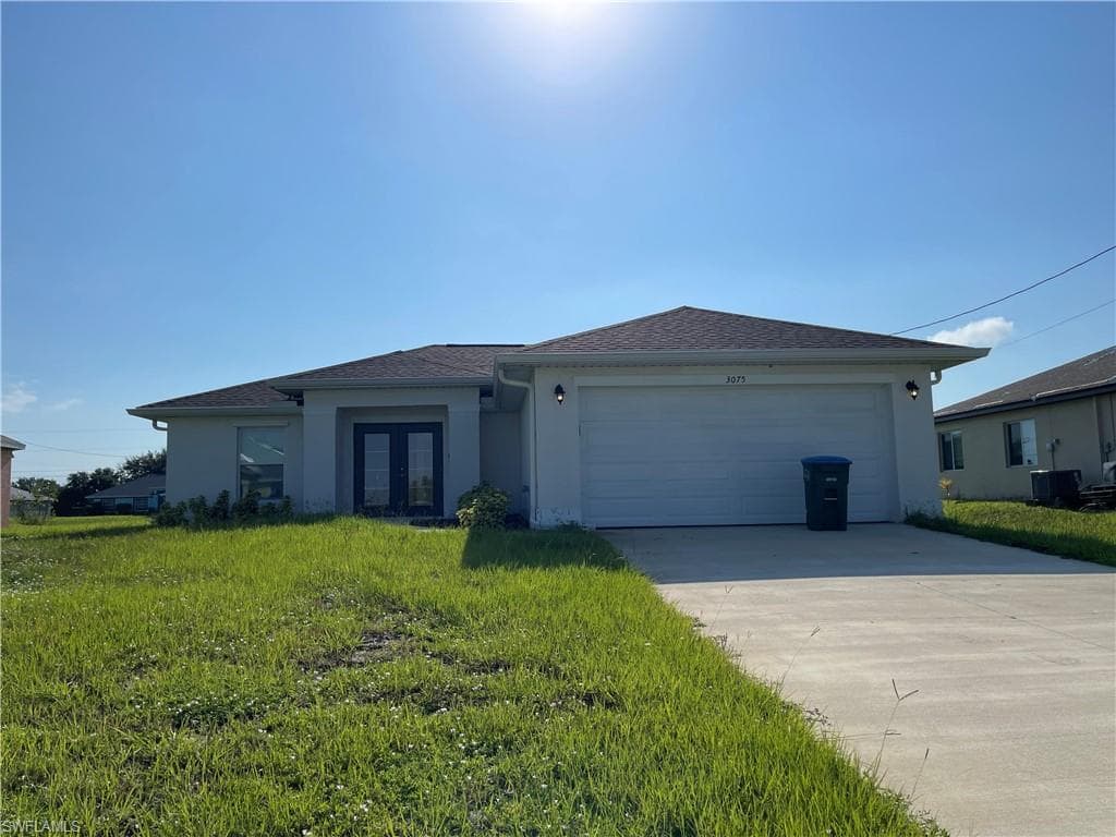 3075 4th PL CAPE CORAL, FL 33993