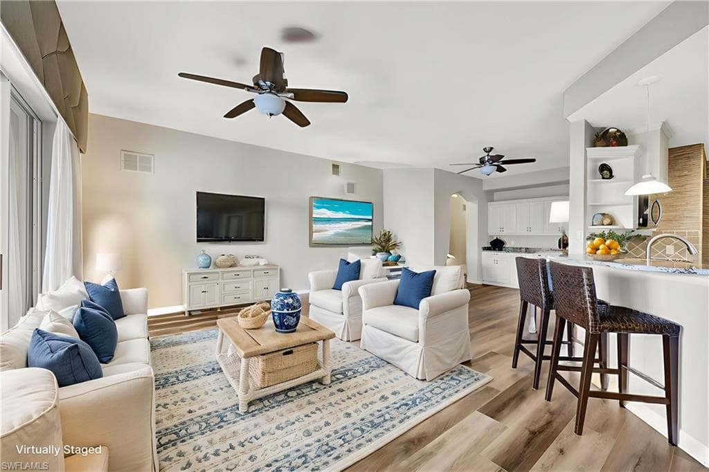 8543 Via Lungomare CIR 102 ESTERO, FL 33928