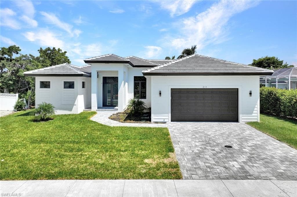211 Clyburn ST MARCO ISLAND, FL 34145