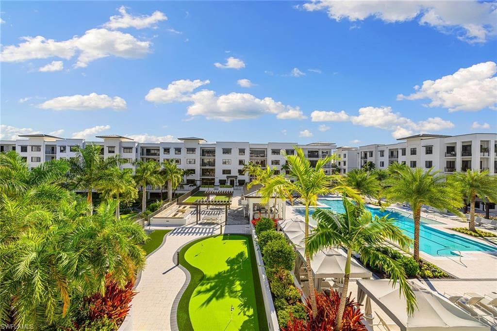 1115 Central AVE 454 NAPLES, FL 34102