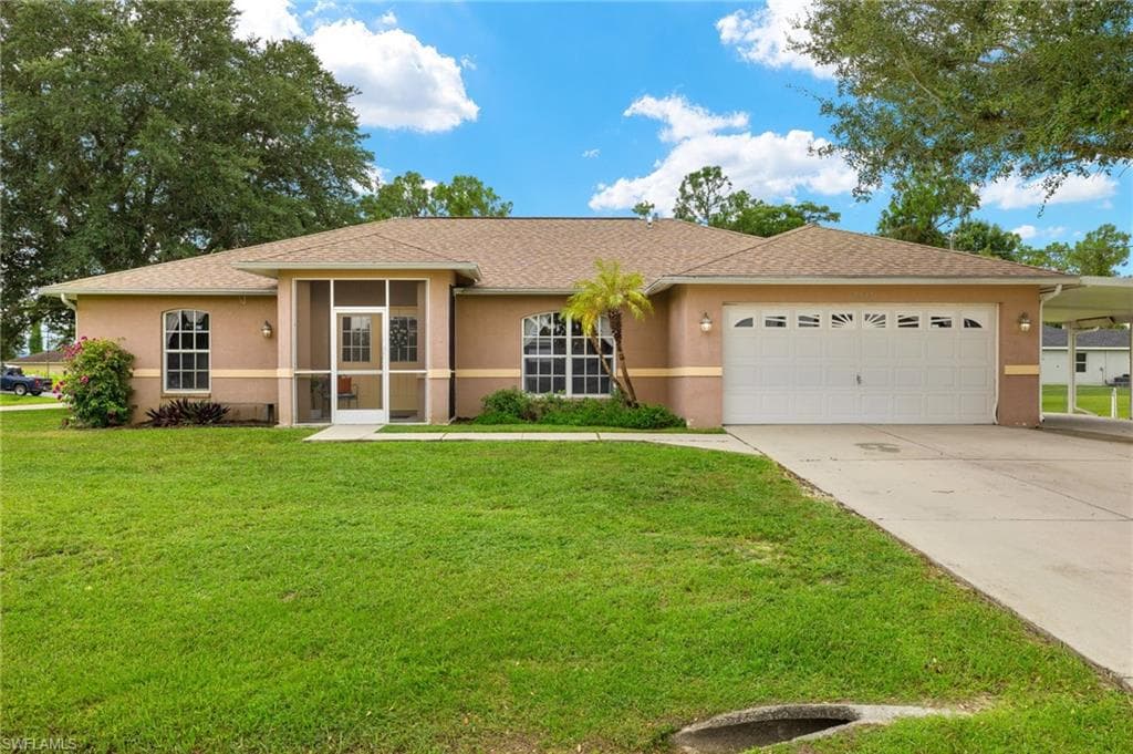 5535 Burr ST LEHIGH ACRES, FL 33971
