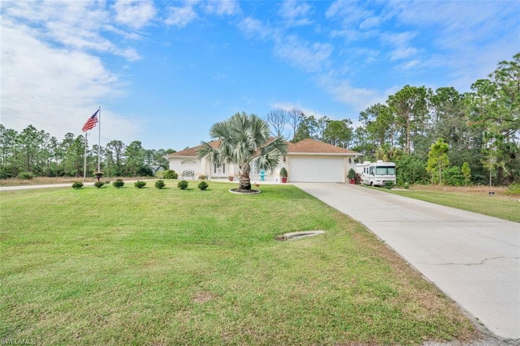 1105 Grant BLVD LEHIGH ACRES, FL 33974