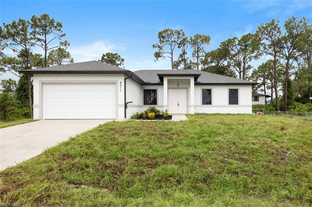 4011 3rd ST W LEHIGH ACRES, FL 33971