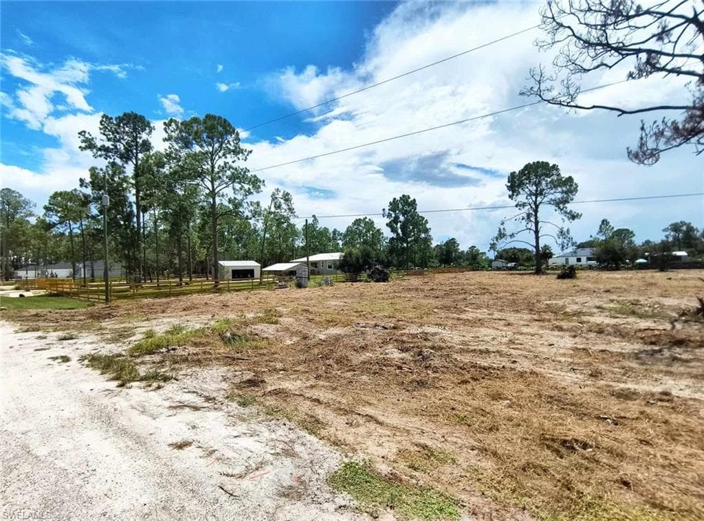 7763 19th PL LABELLE, FL 33935