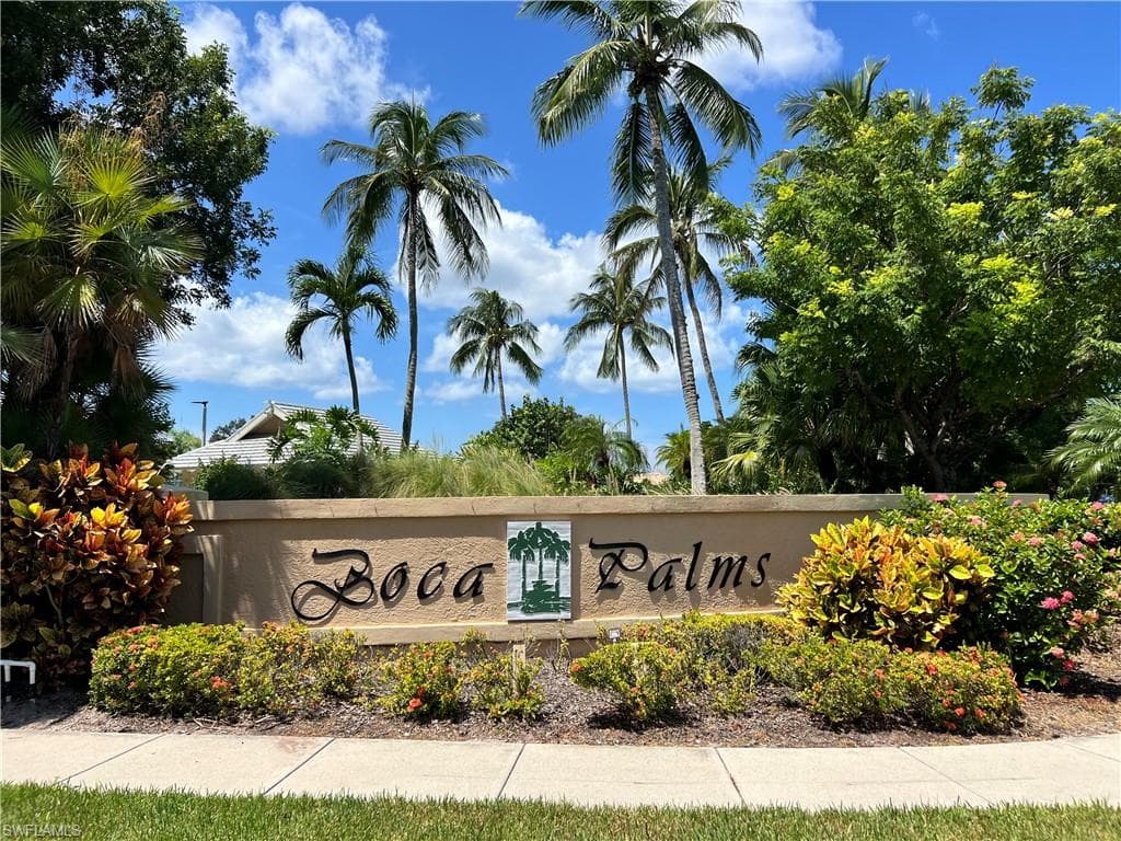 9956 Boca AVE N NAPLES, FL 34109