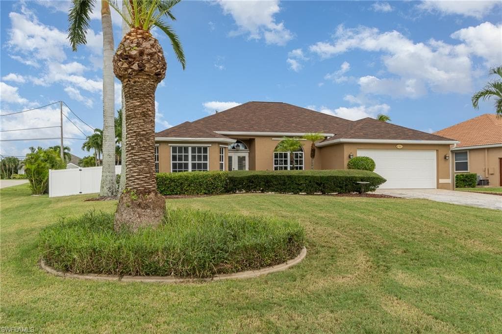 4101 SW 25th PL CAPE CORAL, FL 33914