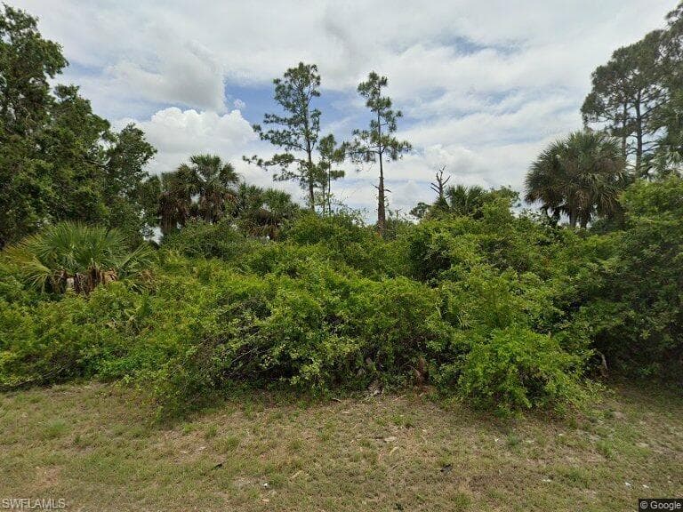 747 Roma AVE S LEHIGH ACRES, FL 33974