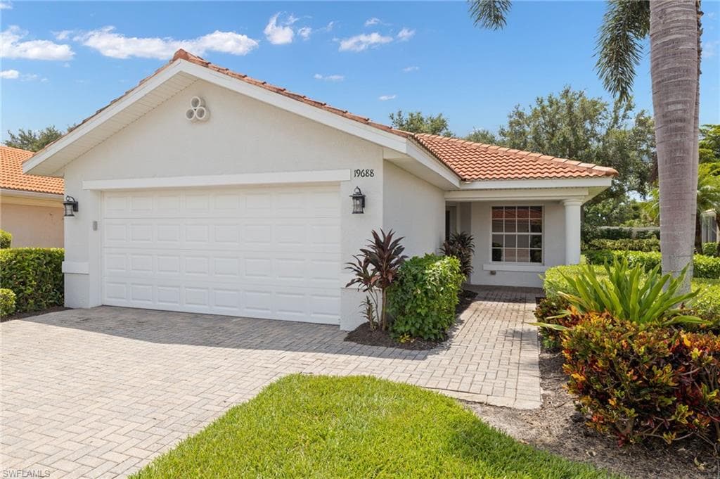 19688 Villa Rosa LOOP ESTERO, FL 33967