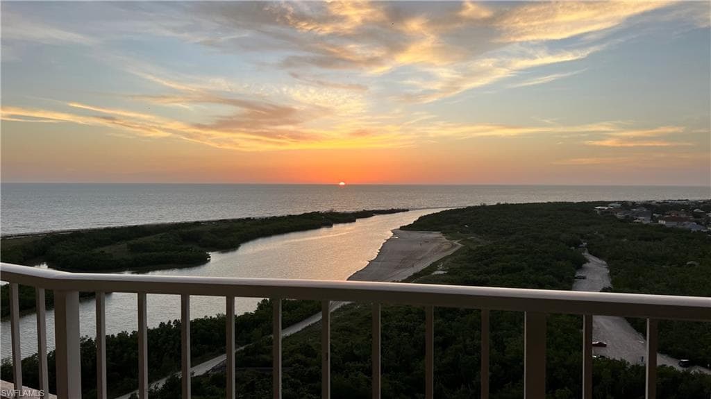 440 Seaview CT 1908 MARCO ISLAND, FL 34145