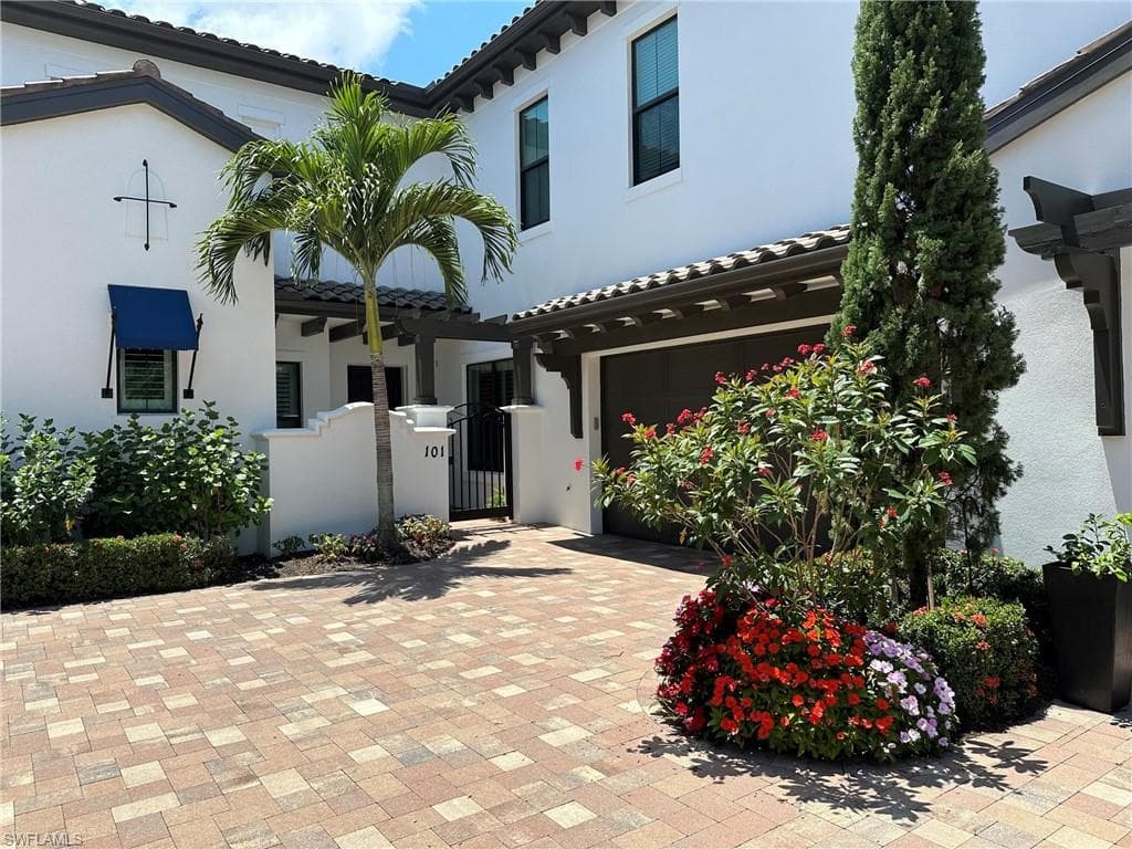 16394 Corsica WAY 1 NAPLES, FL 34110