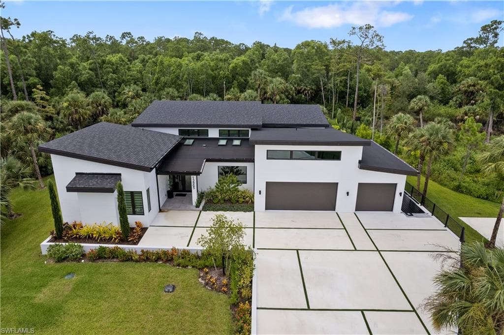 13865 Collier BLVD NAPLES, FL 34119