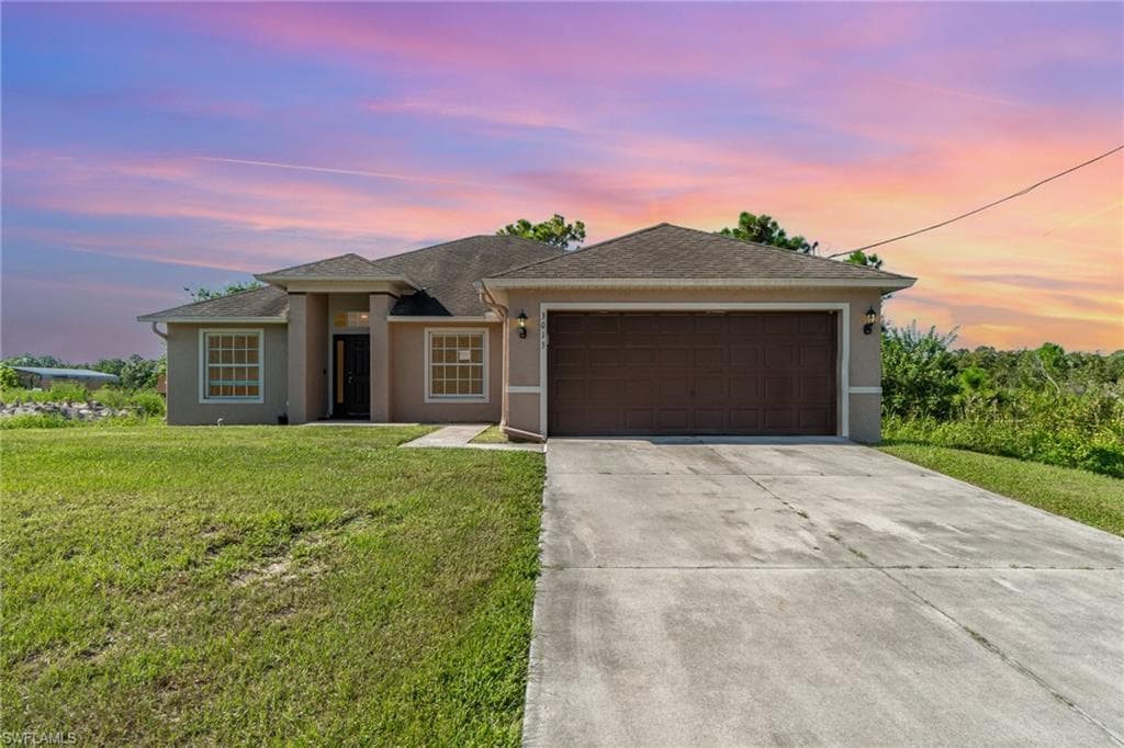 3015 48th ST W LEHIGH ACRES, FL 33971
