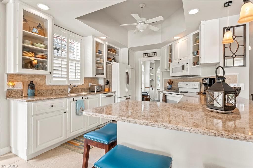 15437 Puffin DR BONITA SPRINGS, FL 34135